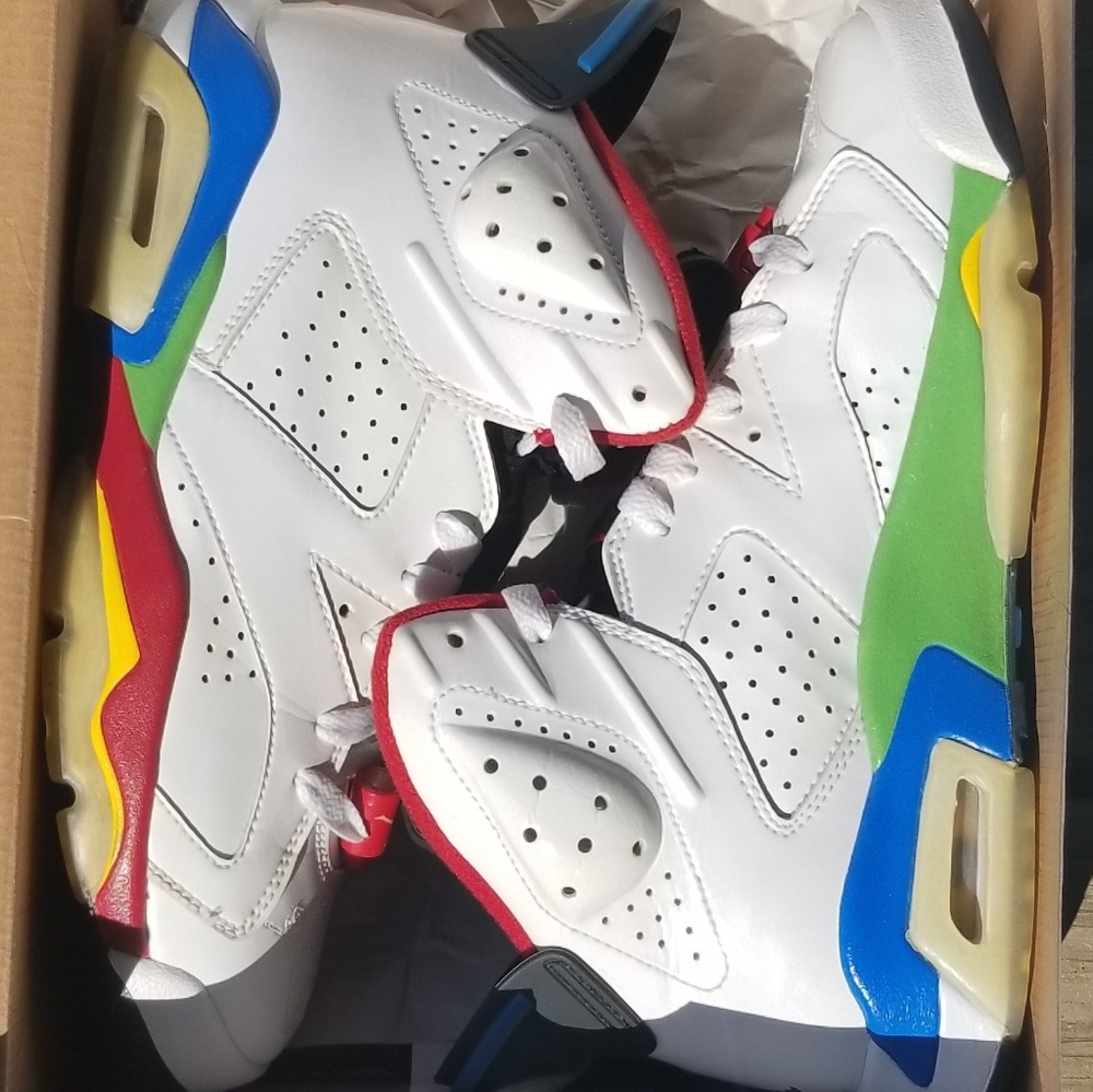 Jordan Retro 6 "Beijing" size 7